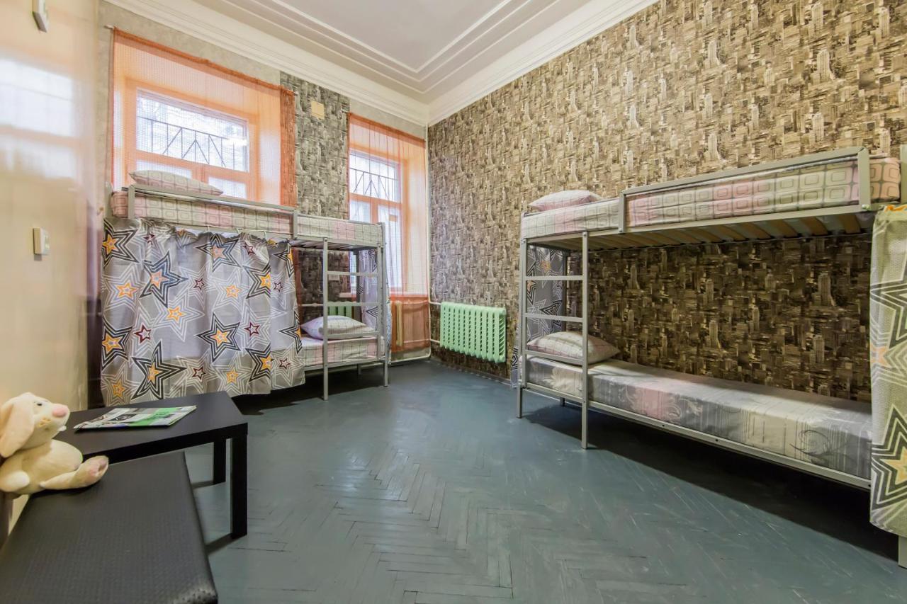 Hostel Vokzalnaya Kyiv Exterior photo