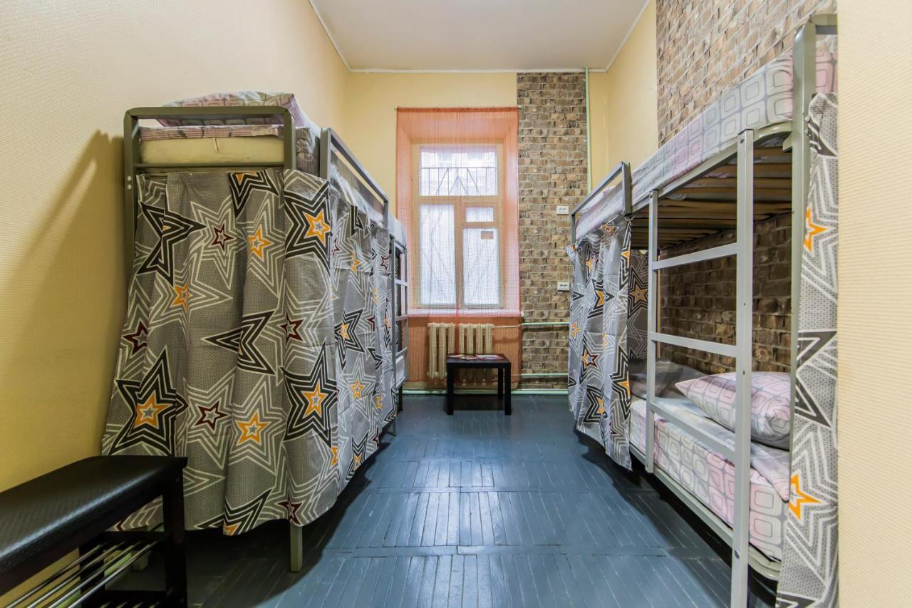Hostel Vokzalnaya Kyiv Exterior photo